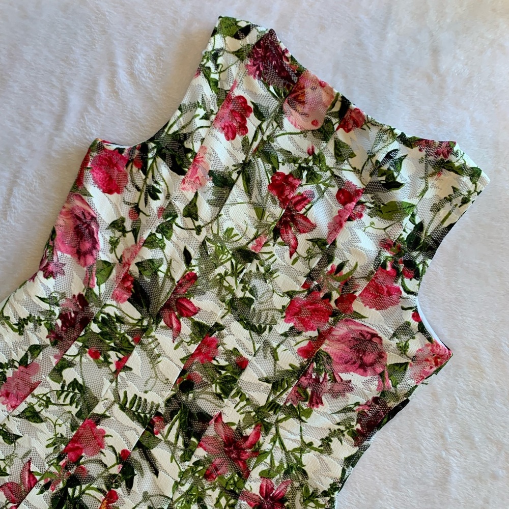 Perceptions dress - Picture 2 of 6